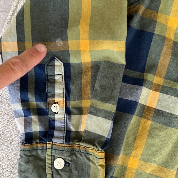 Crazy 8 plaid button up - Picture 4 of 5